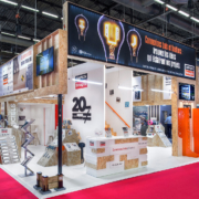 Stand modulaire - Pubvolume Réalisations Stand exposition SIMPSON STRONG