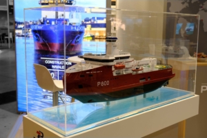 vitrine stand Piriou